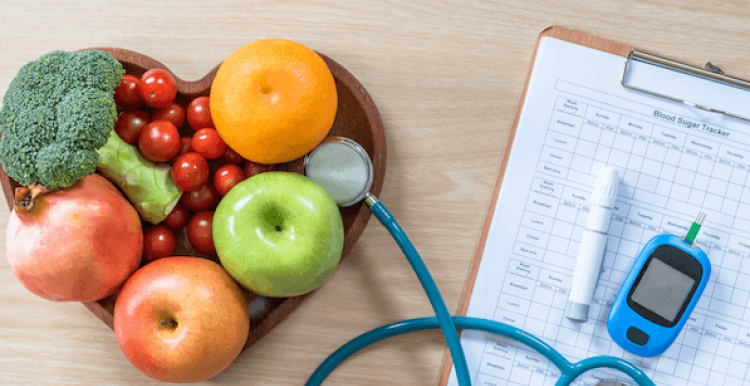 diabetes kit and heart shaped fruit